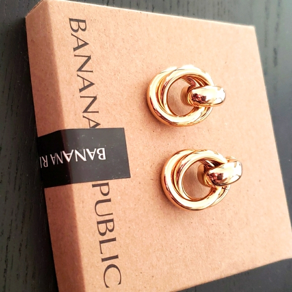New Banana Republic earrings
